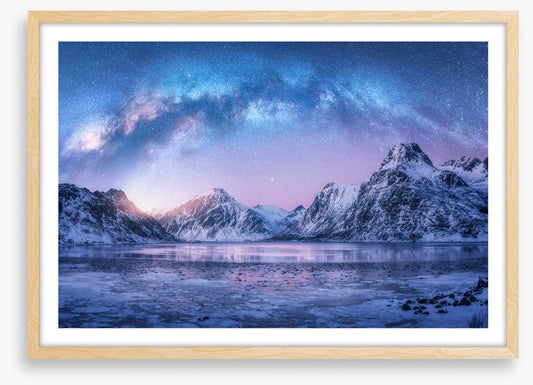 Arctic rainbow
