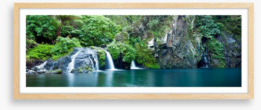 Black Hole waterfall