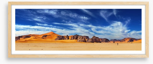 Sahara stroll panorama