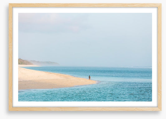 Solitary sands