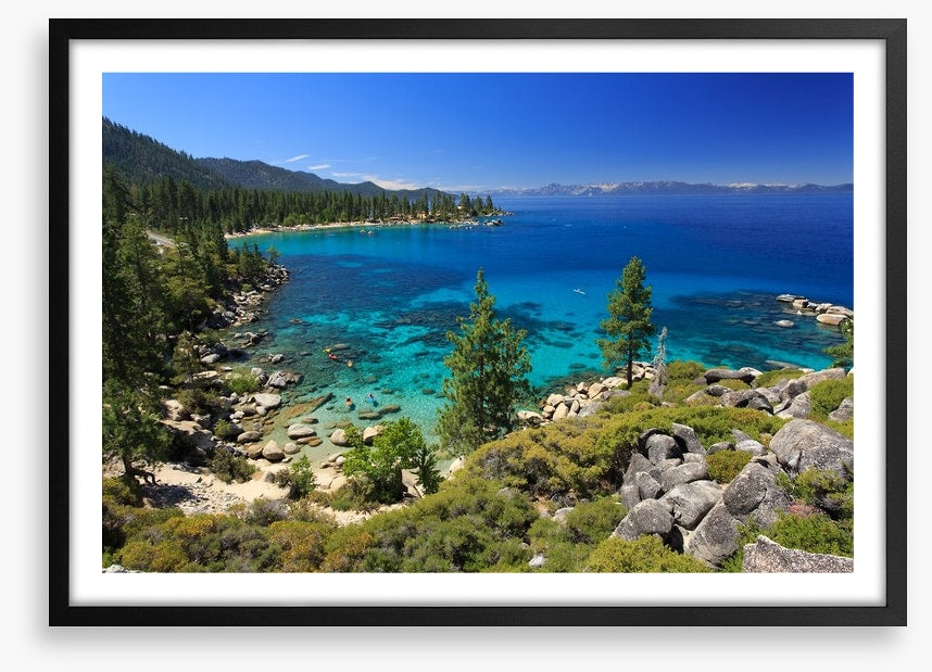 The lake shore