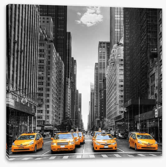 Yellow taxi avenue