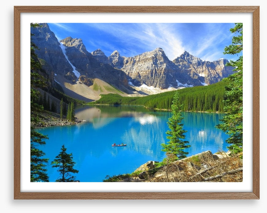 Vivid hues of Lake Moraine, Canada