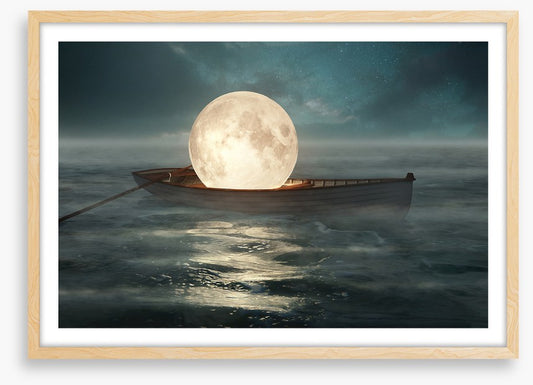 The moon boat
