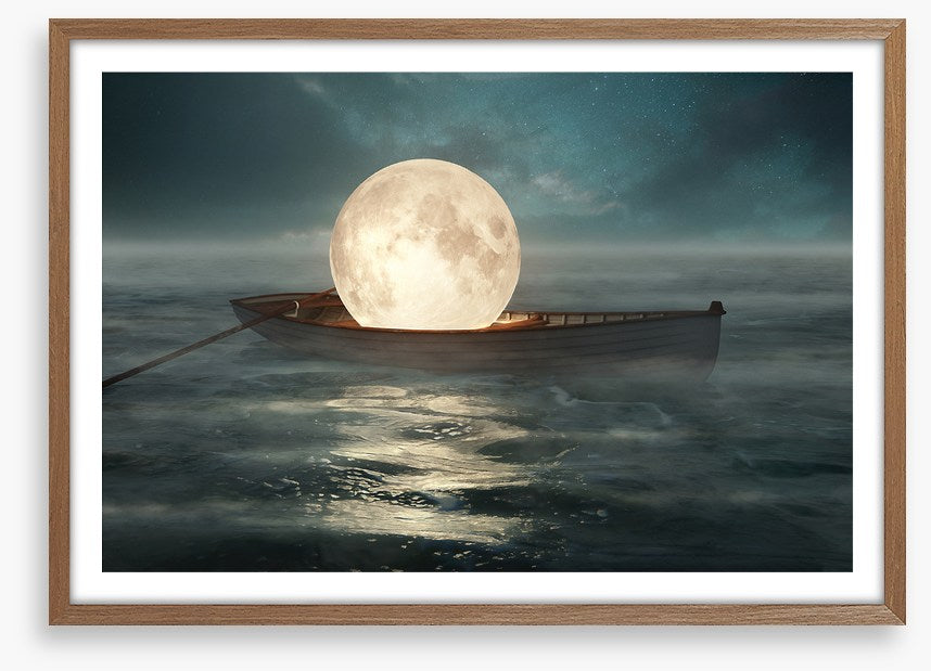 The moon boat