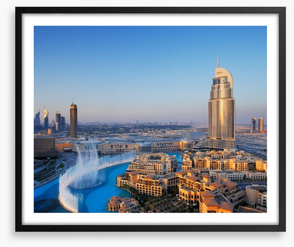 Dubai dancing fountain