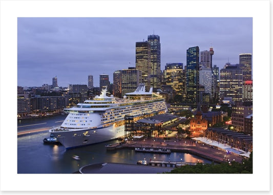 Circular Quay cruising
