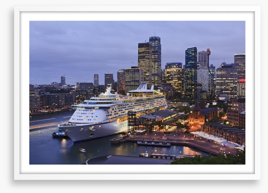 Circular Quay cruising