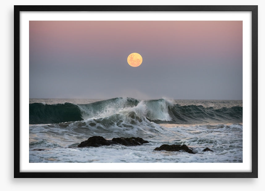 Wild ocean supermoon
