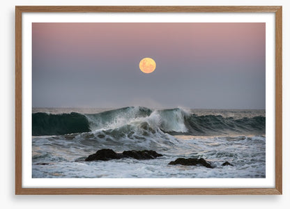 Wild ocean supermoon