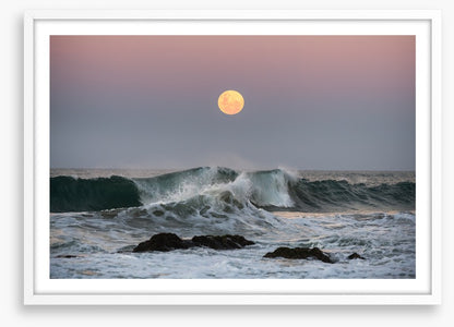 Wild ocean supermoon