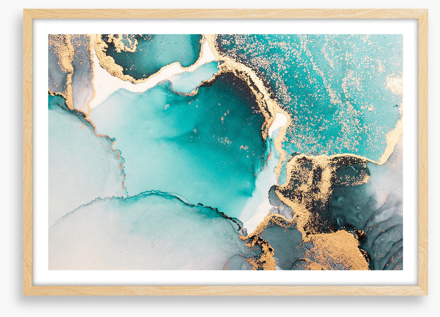 Ocean pool shimmer