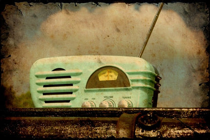 Retro radio