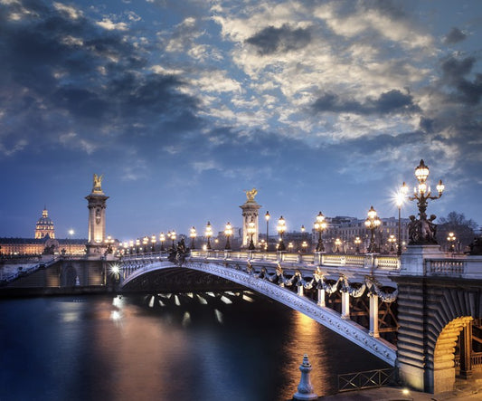 Spanning the Seine