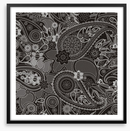 Paisley poise