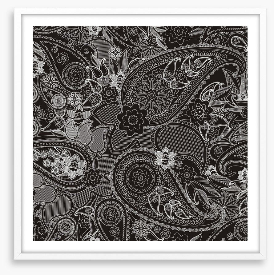 Paisley poise