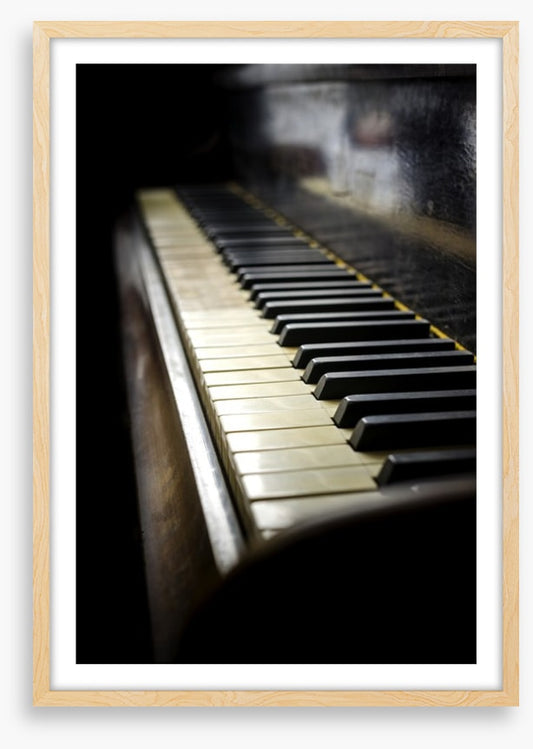 Old piano