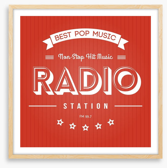 Hit music radio