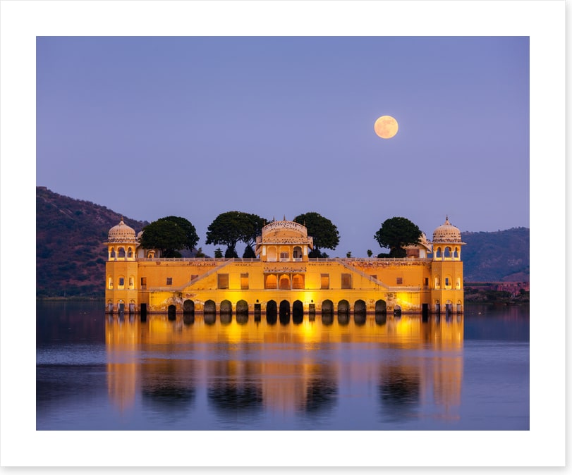 Jal Mahal moon