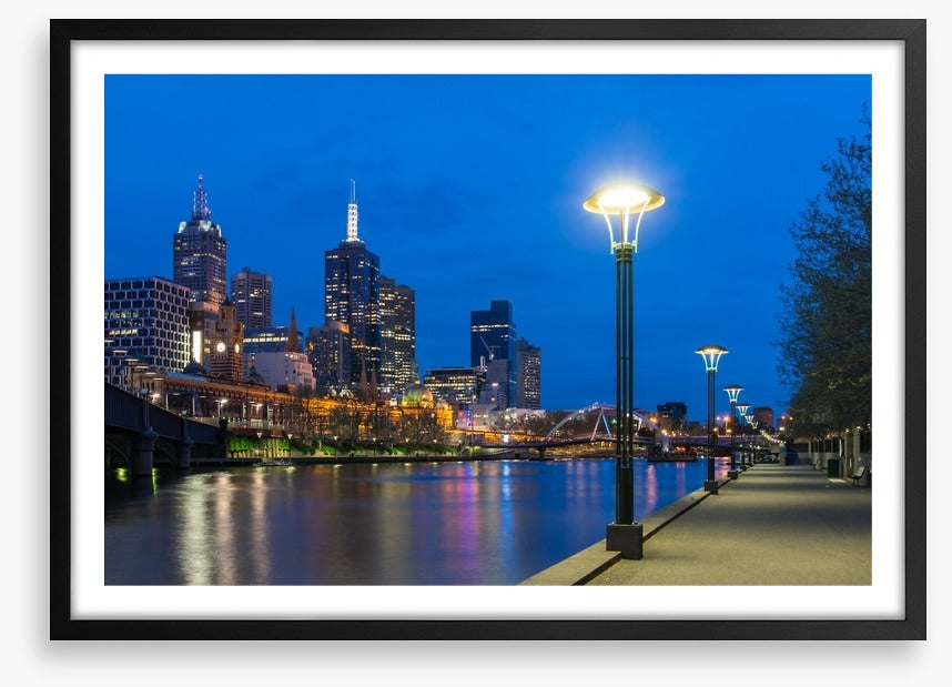Along the Yarra