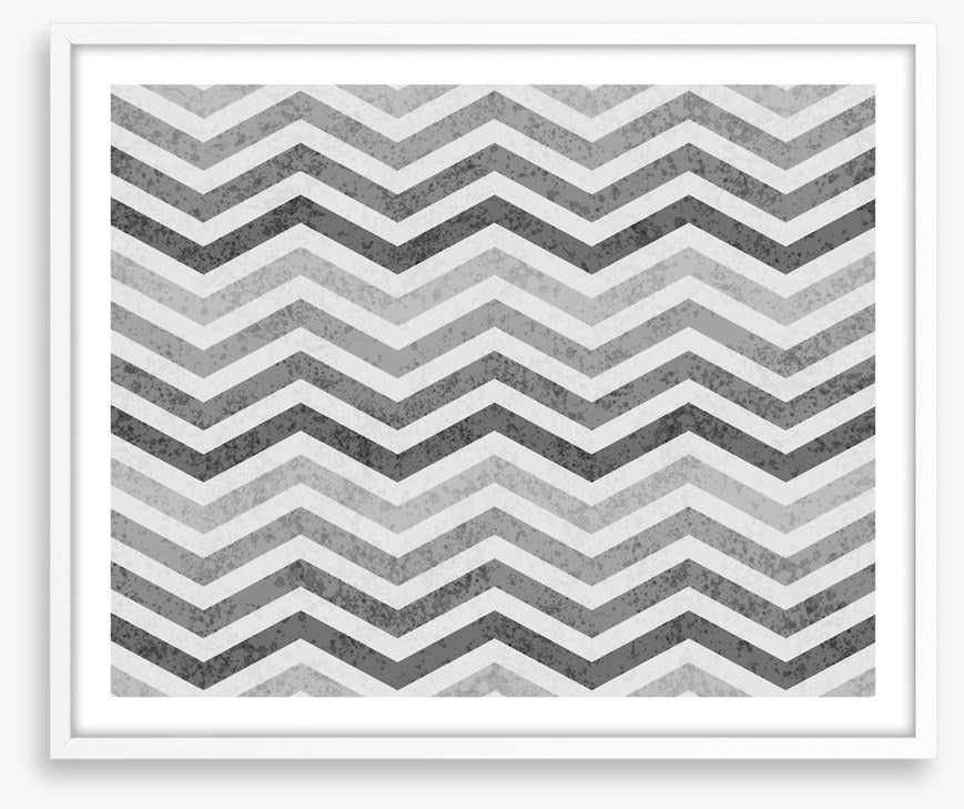 Zig zag in grey
