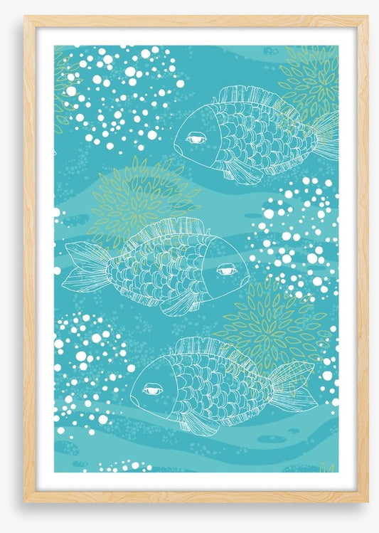 Fishes through the coral