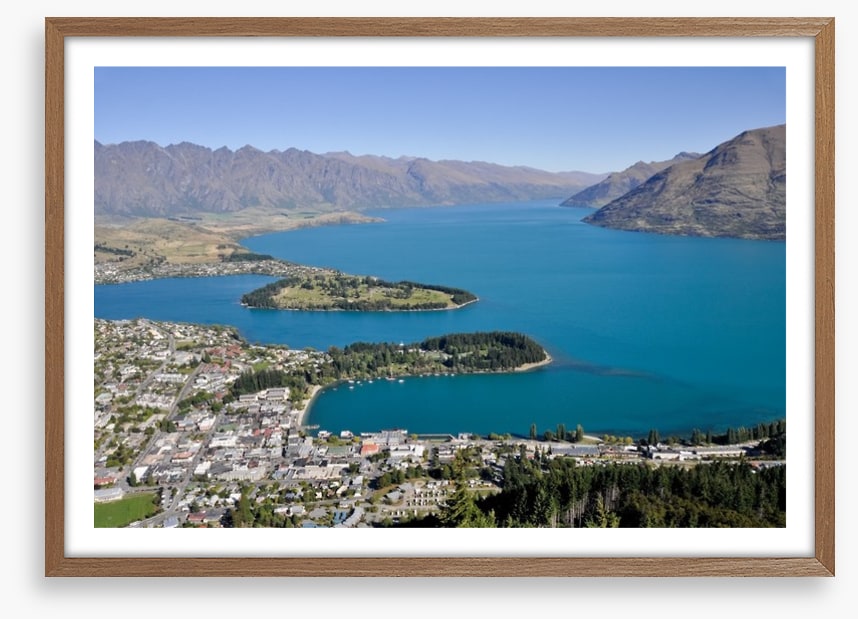Queenstown on the lake