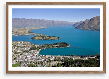 Queenstown on the lake