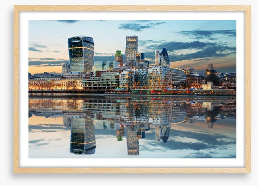 Twinkle on the Thames