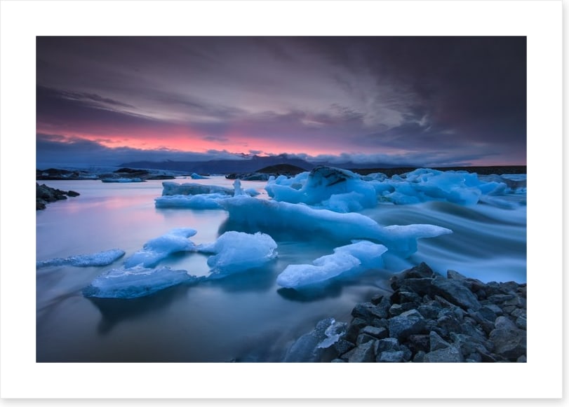 Icebergs floating in Jokulsarlon