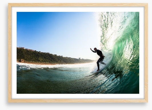 Dropping the hollow wave