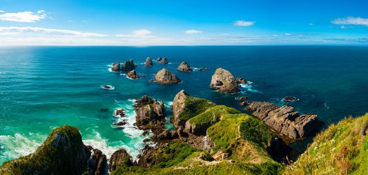 Nugget Point bay
