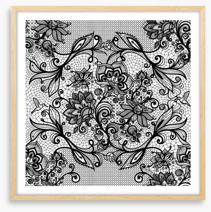 Lace noir