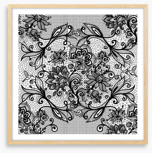 Lace noir