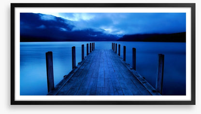 Midnight at the jetty of dreams