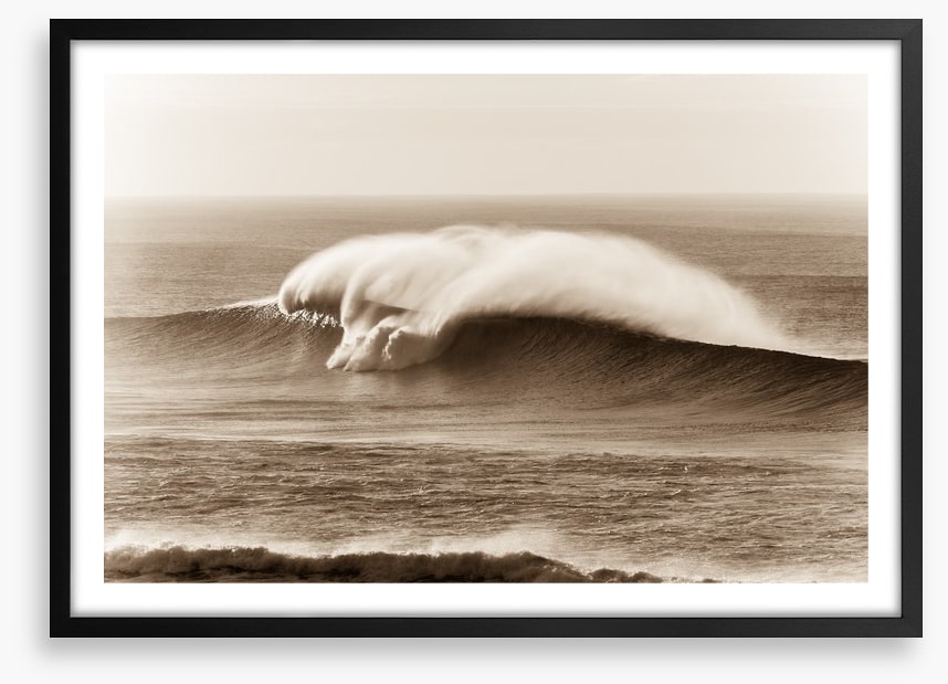 Crashing waves