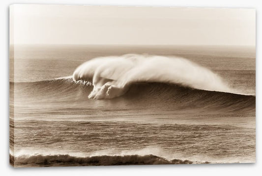 Crashing waves