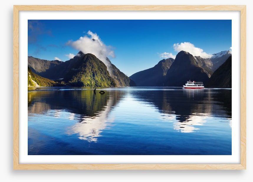 Cruising Milford Sound
