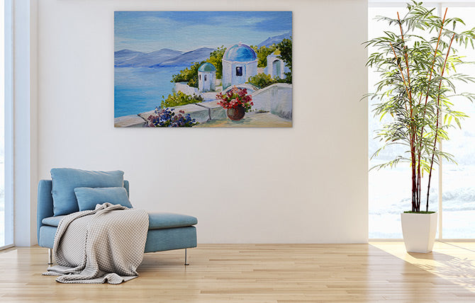 House near the sea, Santorini