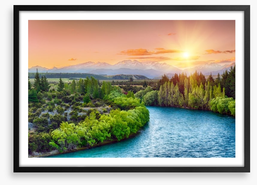 Last rays over the Clutha river