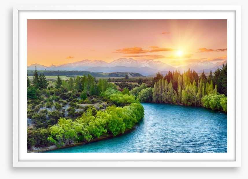 Last rays over the Clutha river