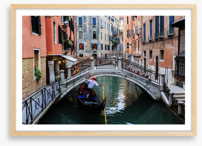 Ducking gondolier