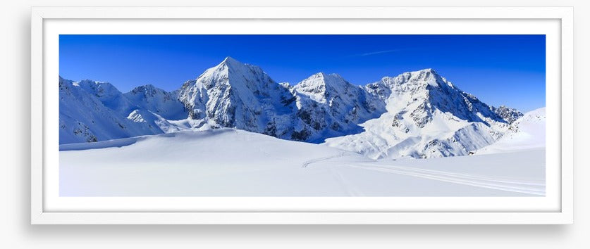 Dolomite white