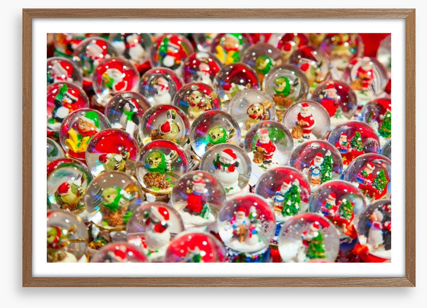 Snow globe delight