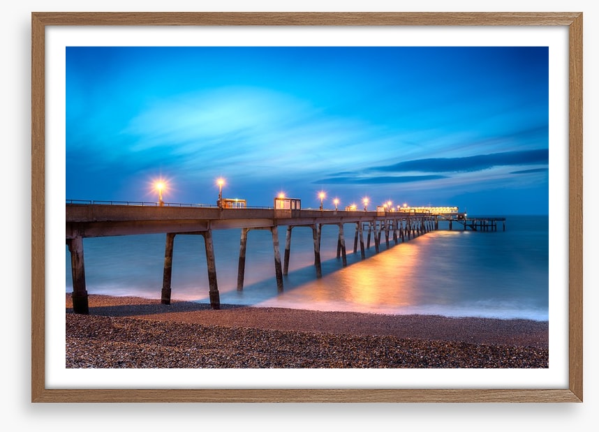 Twinkling pier