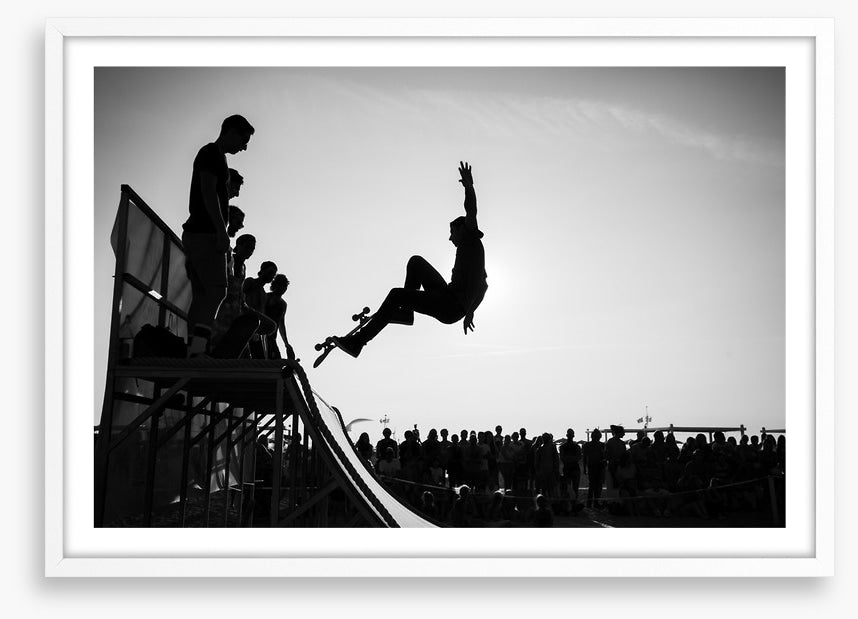 Half pipe plunge