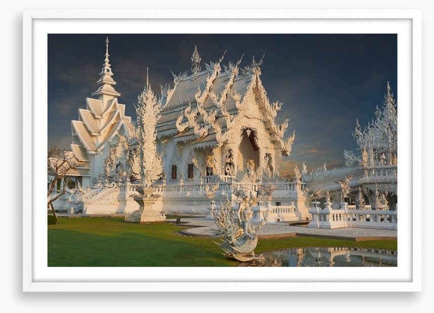 Wat Rong Khun, Thailand