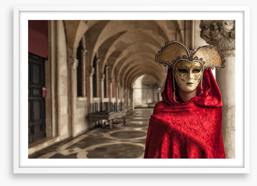Scarlet masquerade