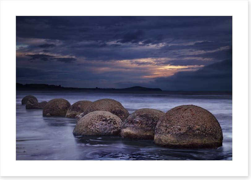 Mysterious Moeraki boulders