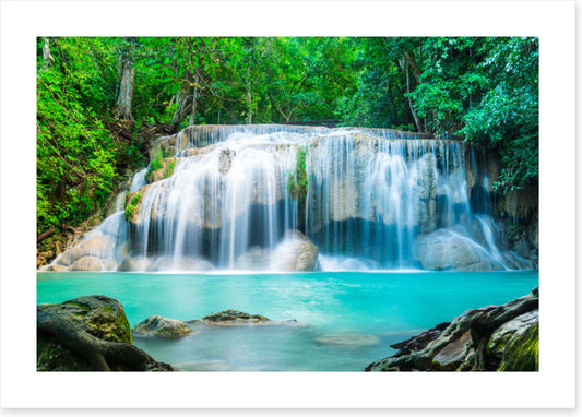 Falls in the forest